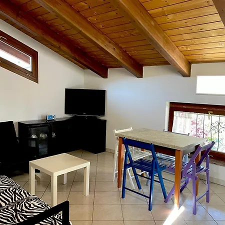 L'angolo Di Leo Borgofranco d'Ivrea